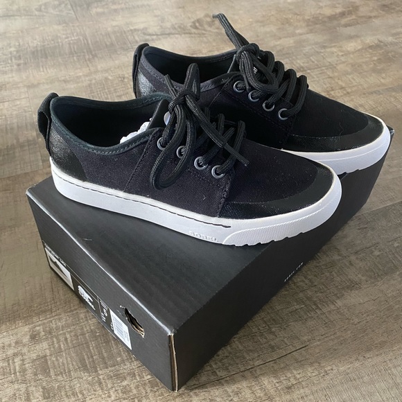 Sorel Campsneak Sneaker Shoes - Size 5 - Brand New! - Picture 1 of 5